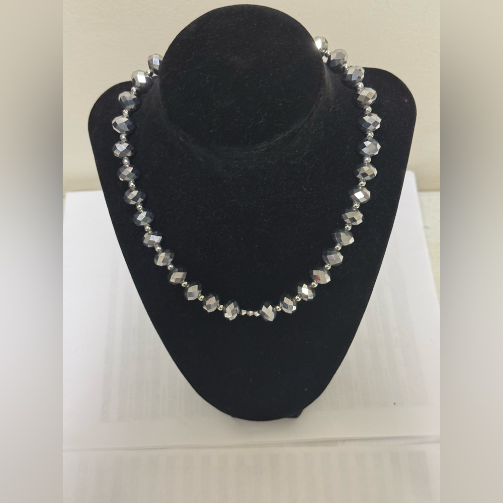 Chic Silver Beaded Necklace